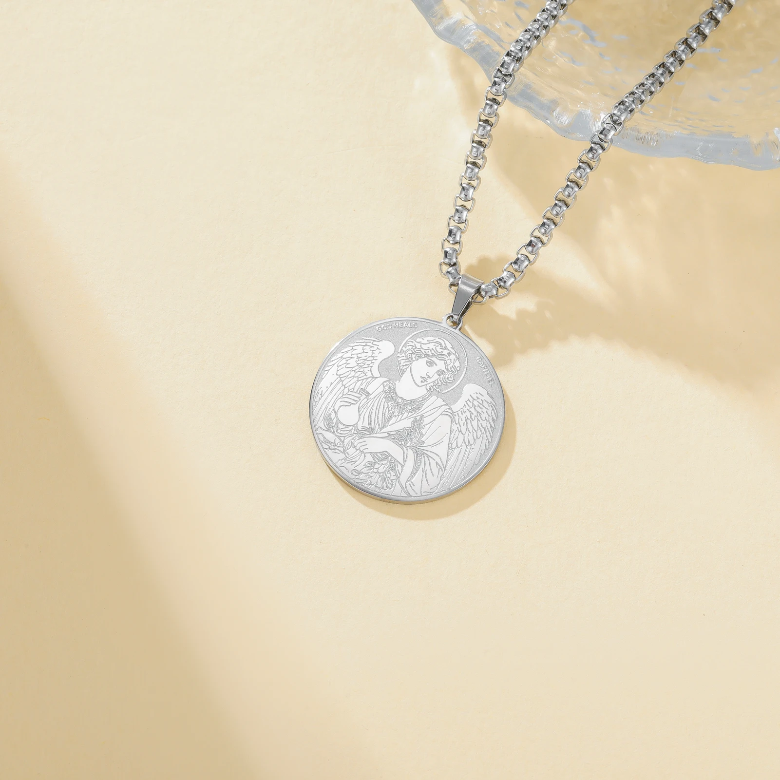 Archangel Raphael Medal Necklace Stainless Steel Healing Angel Prayer Pendant Christian Religious Amulet Jewelry Gift For People