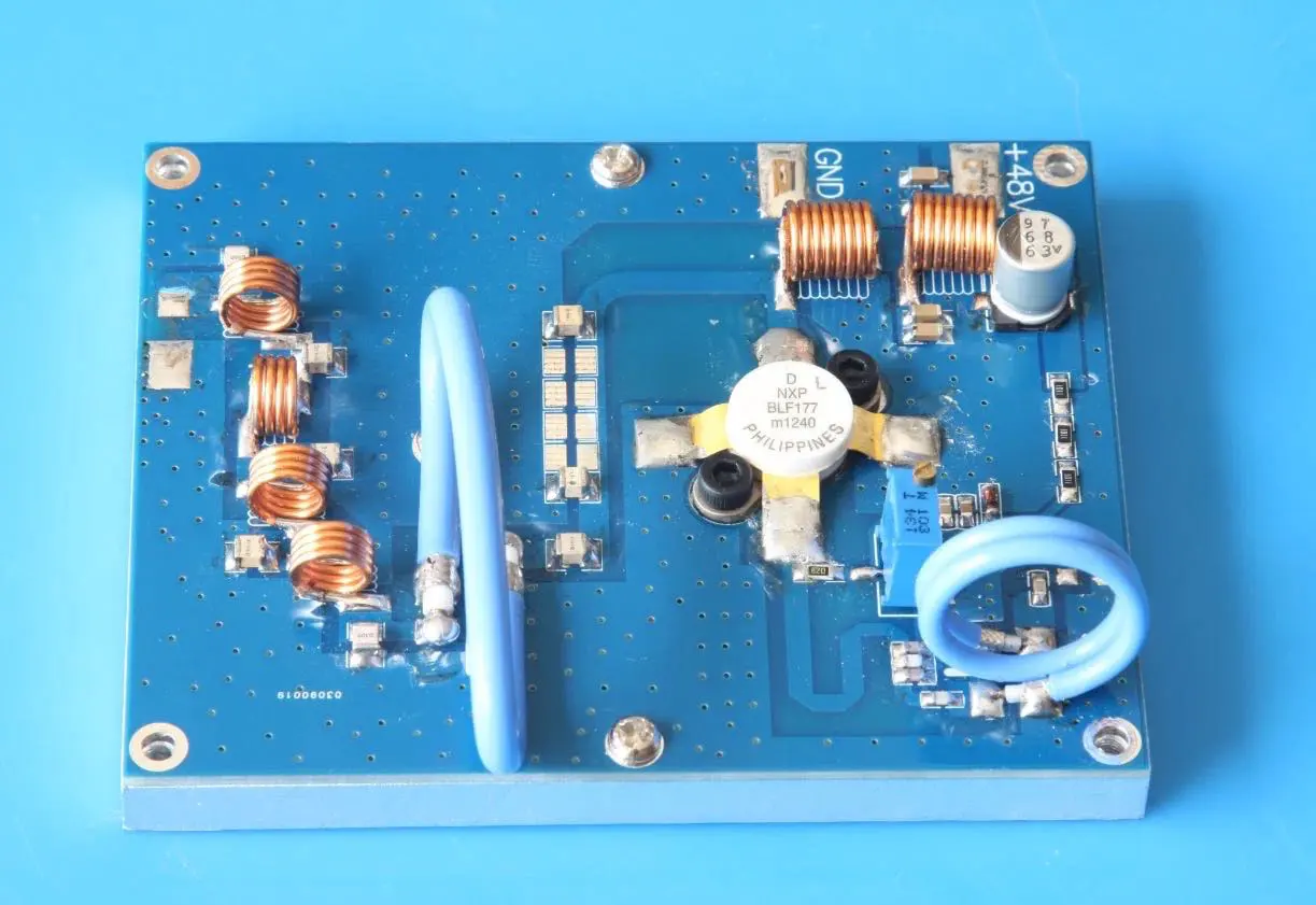 FM RF power amplifier module Input 5W Output 150W 76-108MHZ