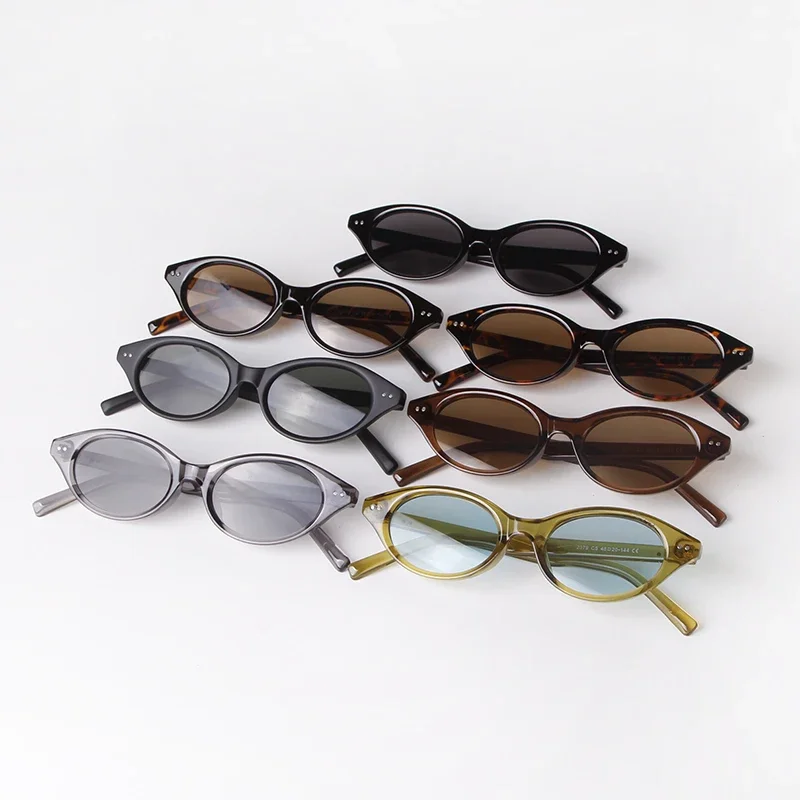 Trend Tortoise Shell Cat Eye Sunglasses 2025 Women Men Brand Design Sun Glasses Cateye Rivets Narrow Shades Female Oculos De Sol