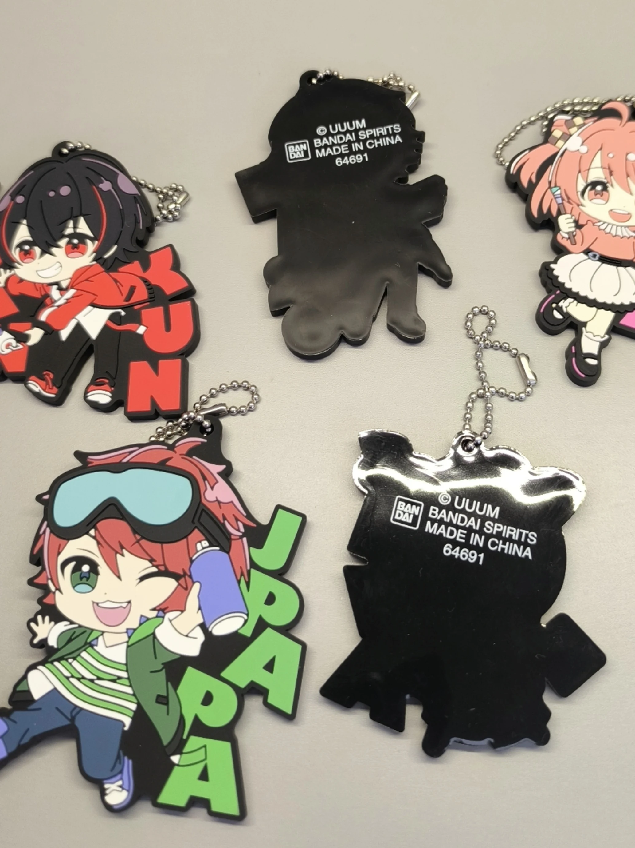 �y�Z�[�����z�J���t���ȓ��o�[�`�����A�C�h�����o�[�y���_���g��������M�t�g���F���݂����R���N�^�u���t�B�M���A�A�j���t�@������