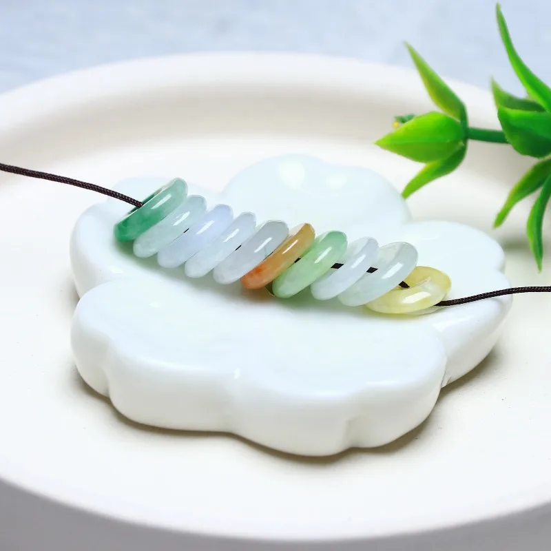 

10 шт. натуральных изумрудных нефритовых бусин трех цветов 9 мм в форме узла Пин Ань, аксессуары для серег, украшений, модные изделия ручной работы, амулет на удачу