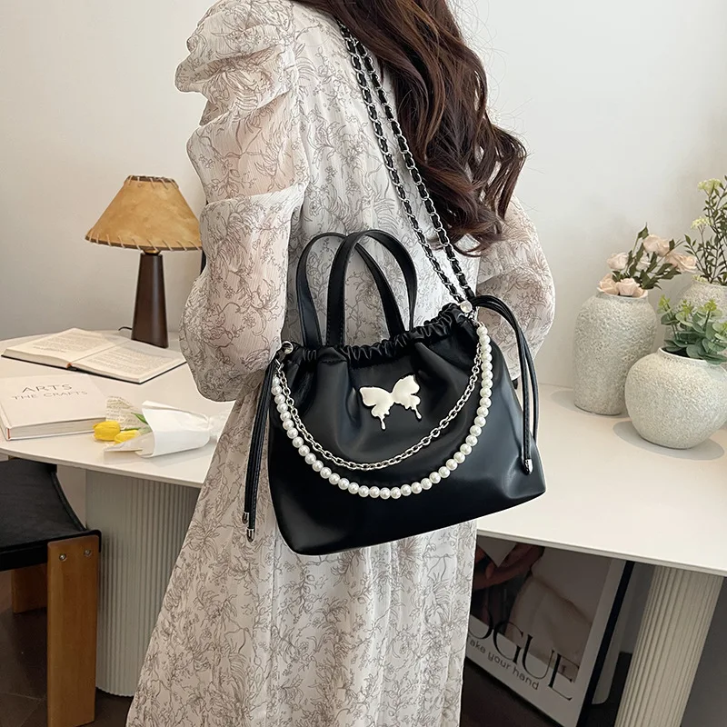 

Маленькая квадратная женская сумка с бантом 2024, просторная сумка через плечо с жемчужной цепочкой, винтажный слинг с ручкой для ежедневных поездок и свиданий ​