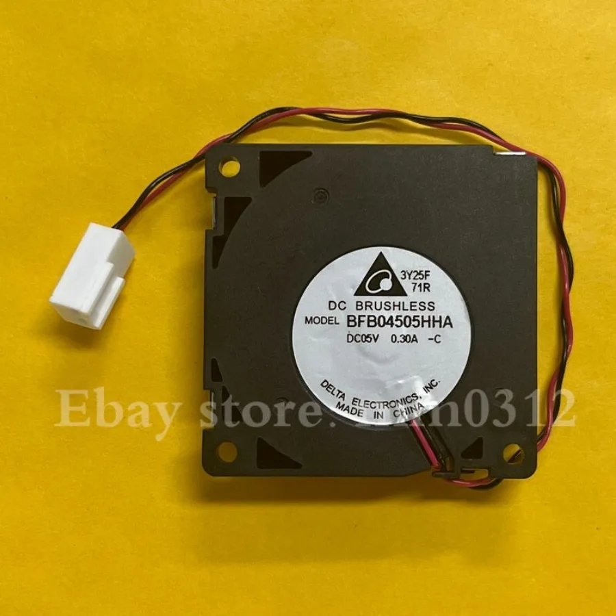 

Вентилятор охлаждения Delta BFB04505HHA 4510 DC5V 0.30A 4.5CM, 2-проводной, турбо-вентилятор