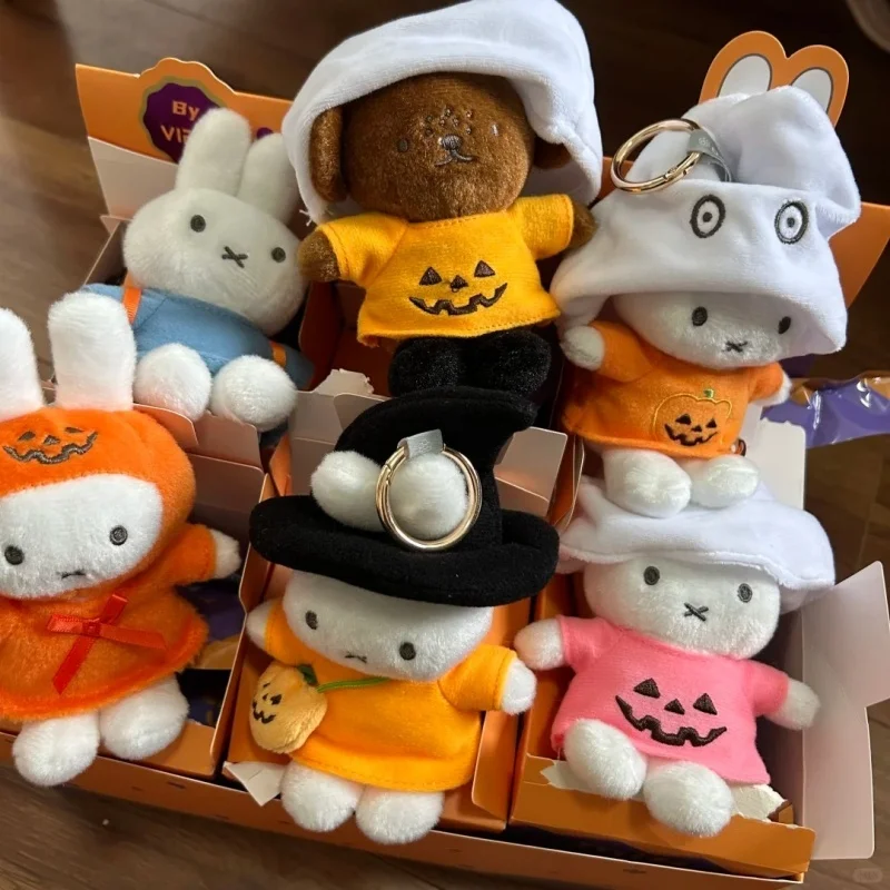 Authentisch auf Lager Miffy Rabbit Halloween Kostüm Blind Box Tasche Anhänger kleine Puppe Figur Puppe