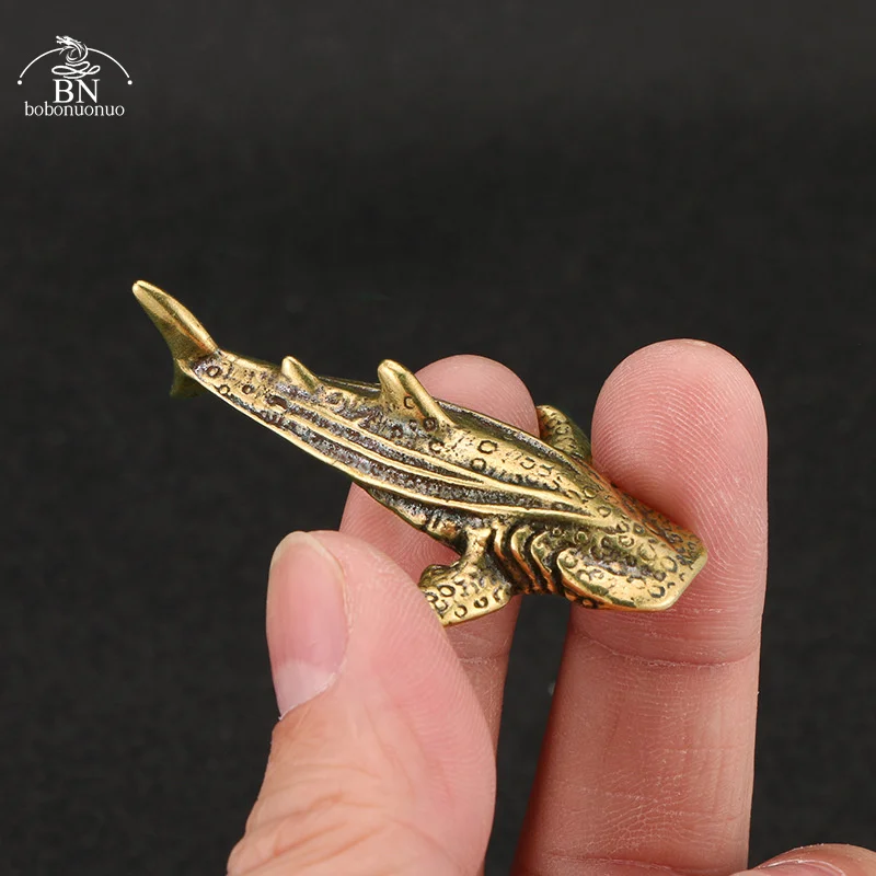 Sea Animal Shark Figurines Miniatures Retro Brass Office Desktop Crafts Ornament Gifts Home Decorations Living Room Accessories