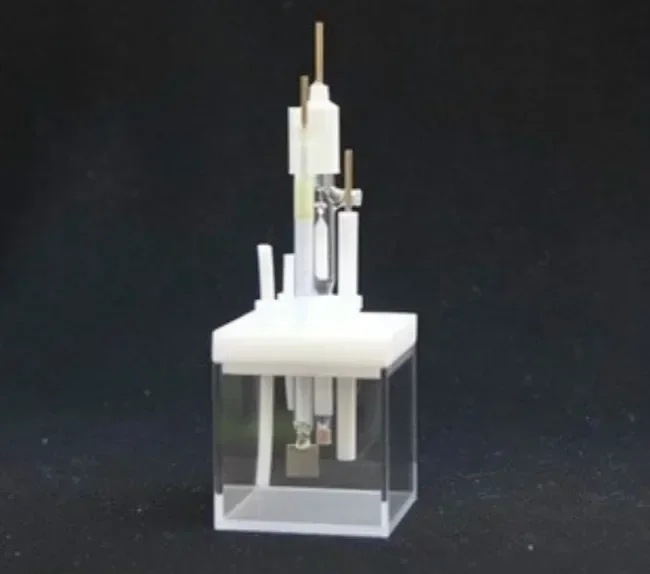 Célula eletrolítica de quartzo PEC (com transmitância de 95%)