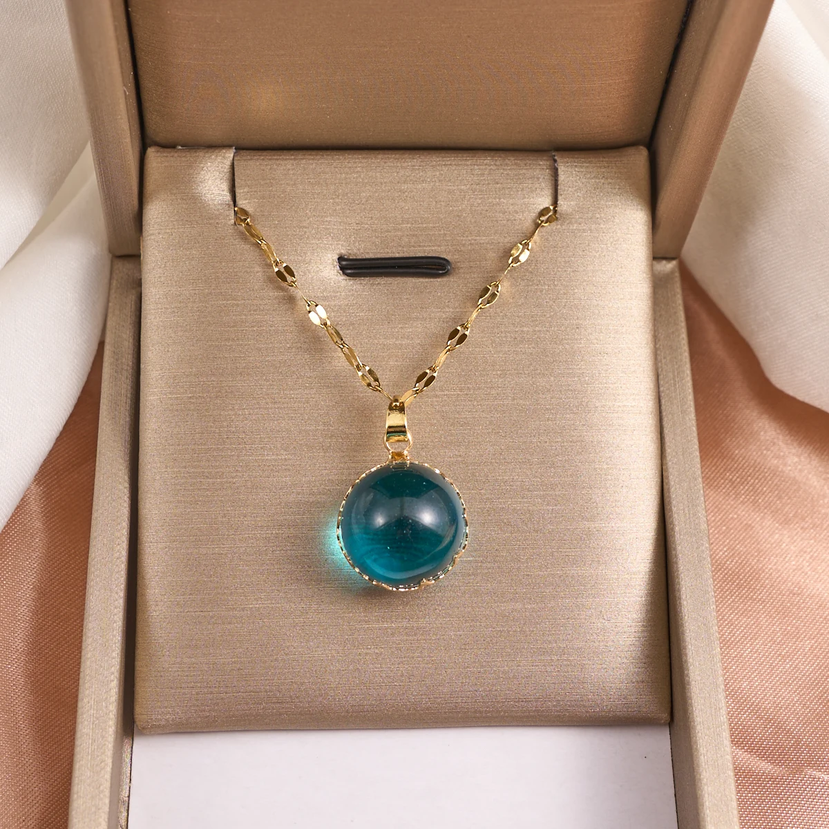 The Elegant Blue Zircon Ball Pendant Necklace Is An Ideal Gift for Family and Friends.