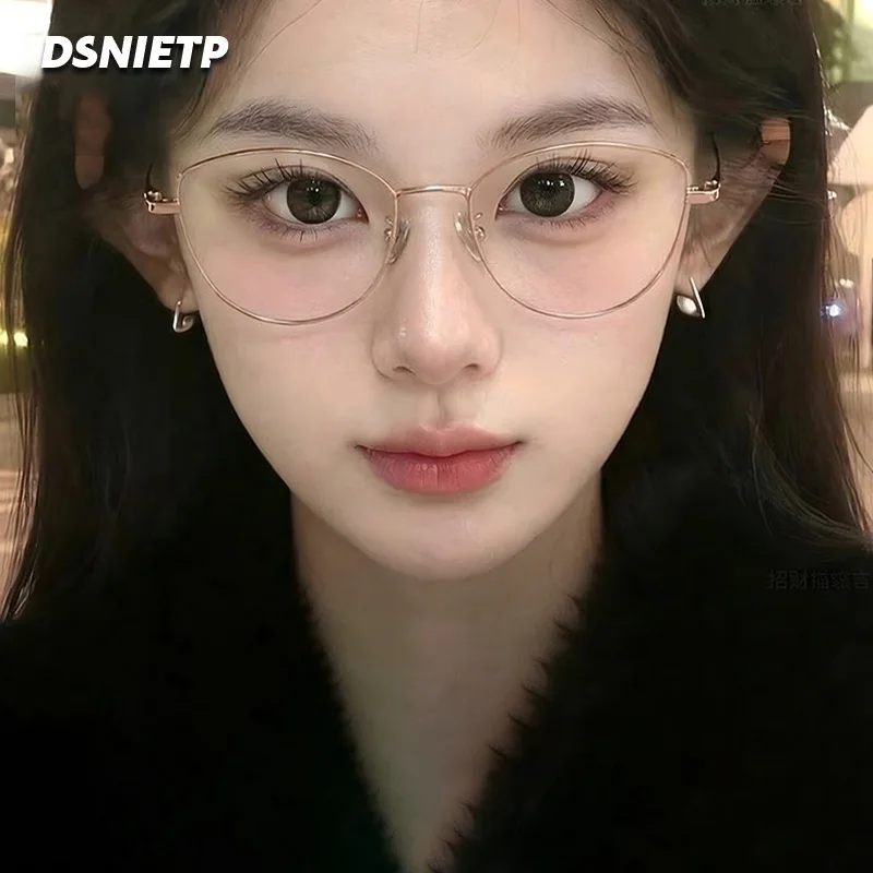 ISLINO Fashion Cat Eye Customizable Ladies Reading Prescription Glasses Progressive Photochromic Anti Blue Light Myopia Eyewear
