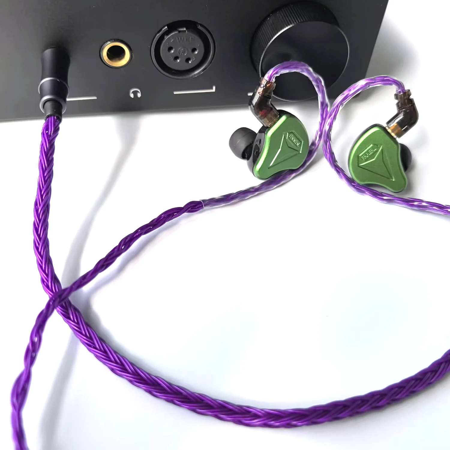 Kabel do słuchawek Poyatu, 16-żyłowy, posrebrzany, ulepszony kabel z wtyczką 3.5mm/4.4mm, złącze 0.78 2PIN / QDC, wymienny przewód do słuchawek HIFI — zdjęcie produktu 4