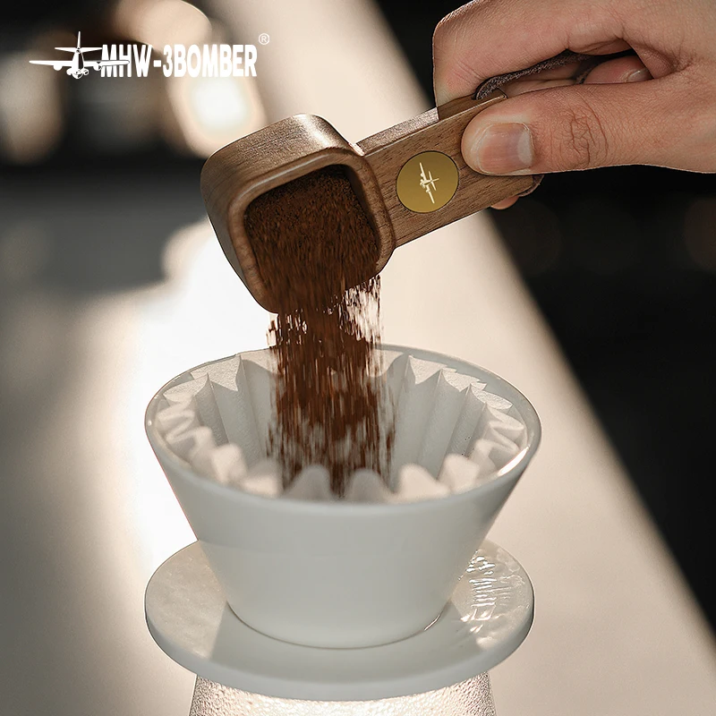 MHW-3BOMBER Coffee Spoons Coffee Measuring Scoop for Ground 10g Beans Tea Sugar Delicate Wooden Handle Home Barista Accessories