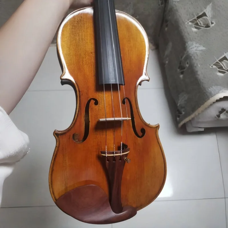 

Коробочки со сращенной верхней отделкой европейского материала, комплект с бантами и футлярами, полный спектр размеров