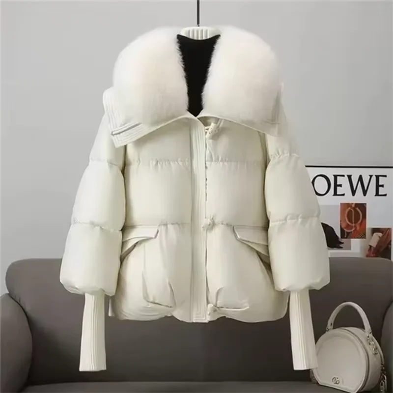 เสื้อแจ็คเก็ตผู้หญิงแบบสั้นบุใยฝ้ายกันหนาวสำหรับฤดูใบไม้ร่วงและฤดูหนาว ดีไซน์หลวม สไตล์ลำลอง สวมใส่สบาย ทันสมัย และให้ความอบอุ่น