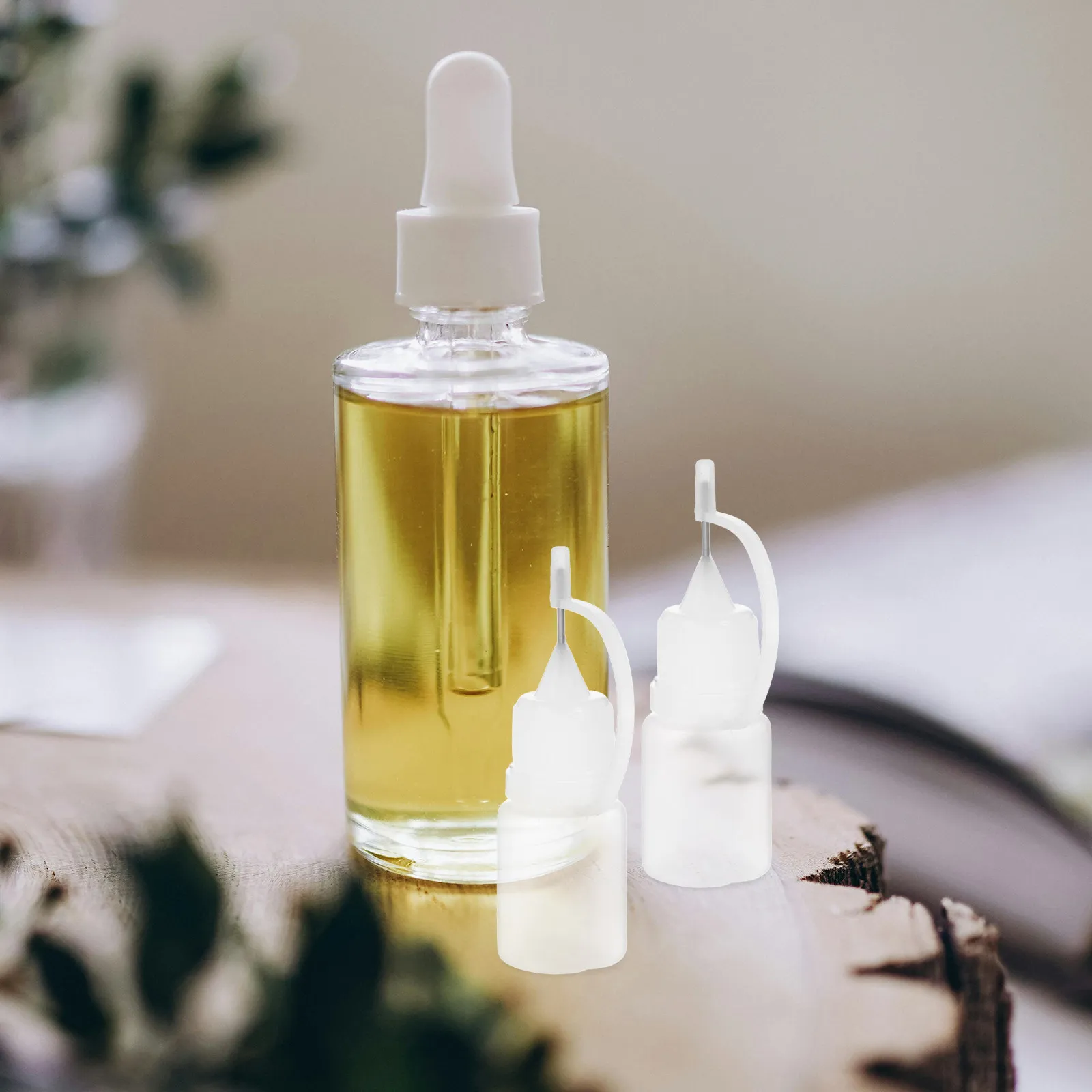 

30Pcs Pointed Nozzle Refillable Squeeze Bottles Fine Tip Glue Oil Paint Empty Applicator Bottles Empty Squeeze Bottle