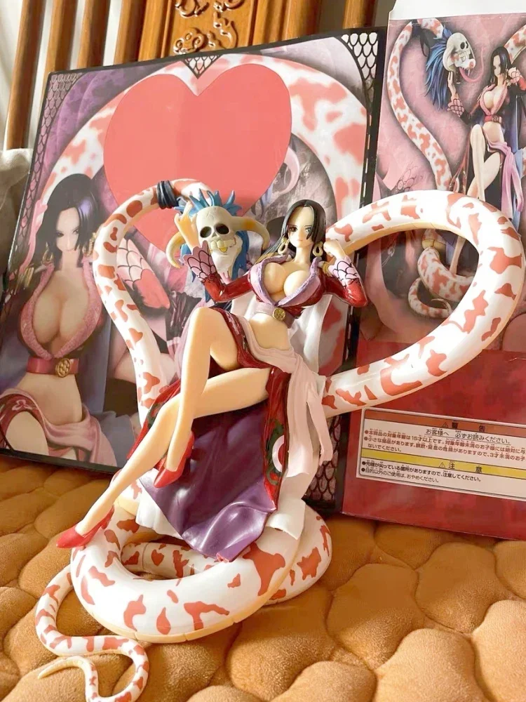 One Piece Empress Snake Explosive Nine Snakes Boa Hancock Sitting Position Your Majesty Shichibukai Collectible Figures Model