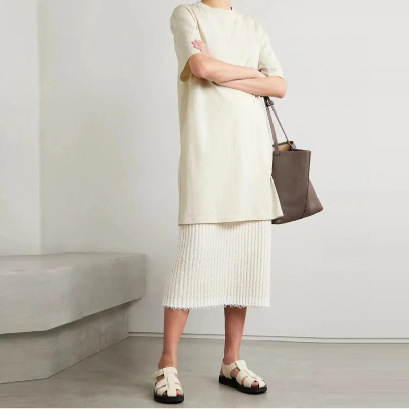 25 ปีฤดูร้อนสไตล์มินิมอลอเนกประสงค์กระชับสัดส่วนคอกลมหลวมความยาวกลางผ้าฝ้ายแขนสั้นชุดเสื้อยืด