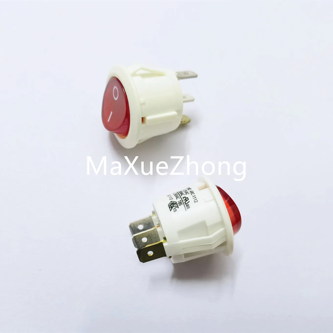 Oryginalny nowy 100% ARC-1112 okrągły przełącznik kołyskowy lampy 3pin 2 biegi 12A250V wysoka moc