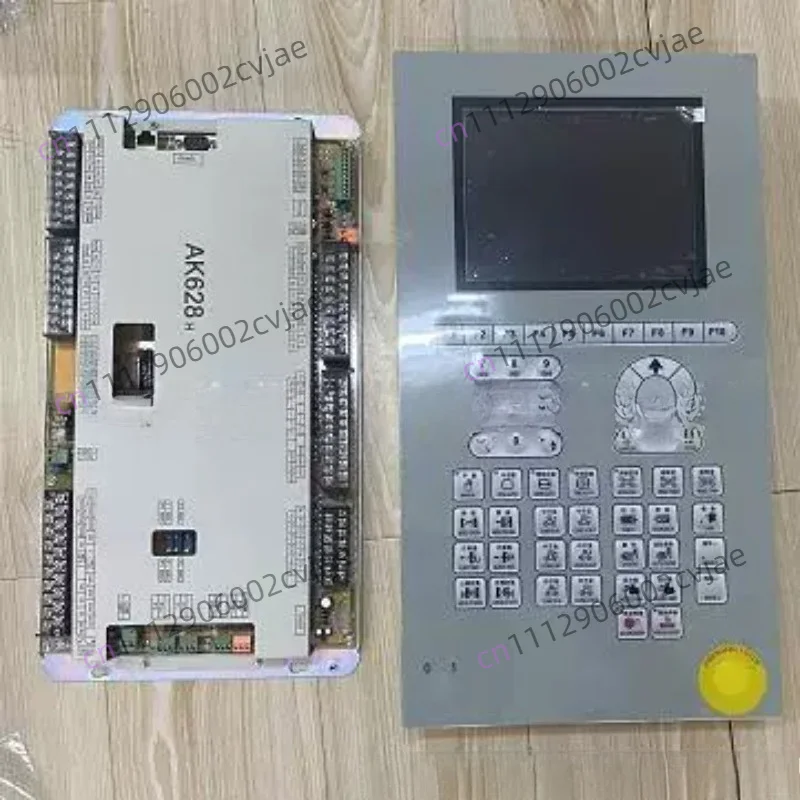 AK628 computer host with Q8 inch monochrome panel complete computer injection molding machine system