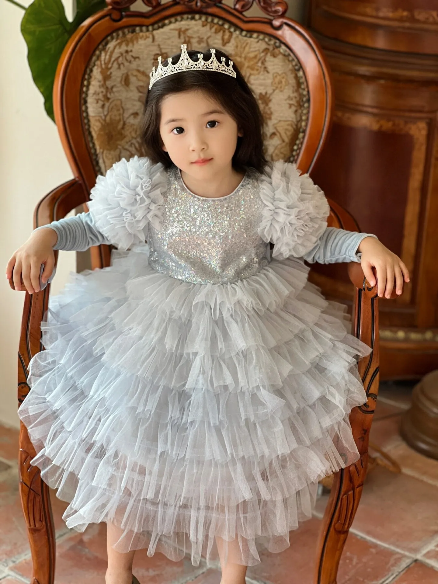 Girls\' Sequin Dress 2024 New Blue Gradient Color Pompadour Dress Child Ceremony Birthday Party European Style Princess Dresses