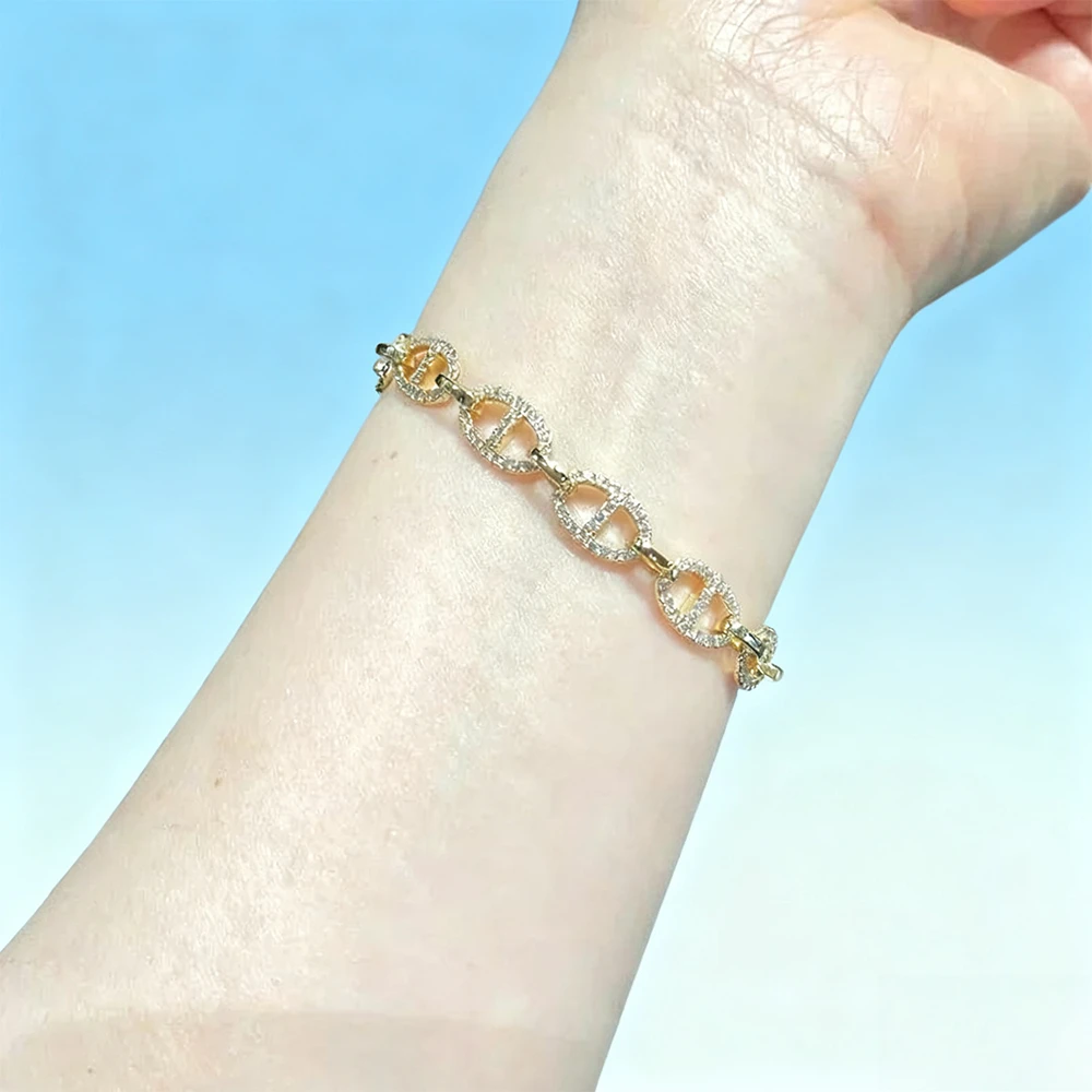 

Модные аксессуары 2025 года. Новый женский ювелирный браслет с инкрустацией цирконом, роскошный, модный и классический подарок.