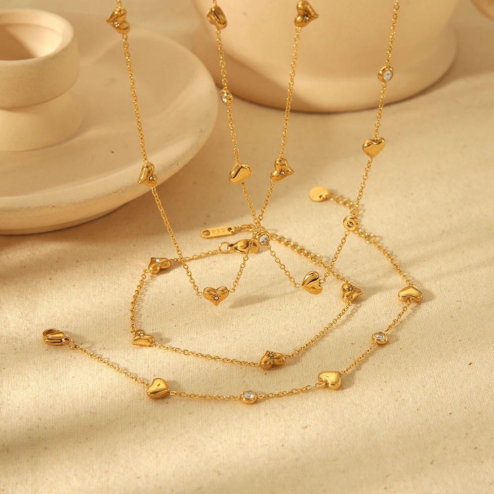 New Products Exquisite 18k Gold Plated Stainless Steel Glossy Diamond Heart Charm Chain Necklace Bracelet Jewelry Set for Women
