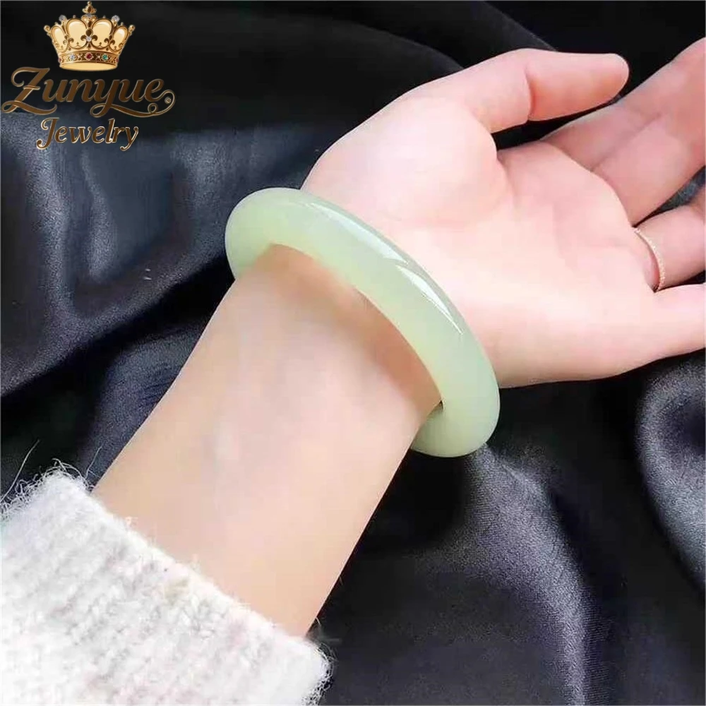 

High-End Natural Bluish-White Jade Bracelet Luxury Quality Jewelry Fashion Jewelry Best Selling Exquisite Elegant Popular Charms