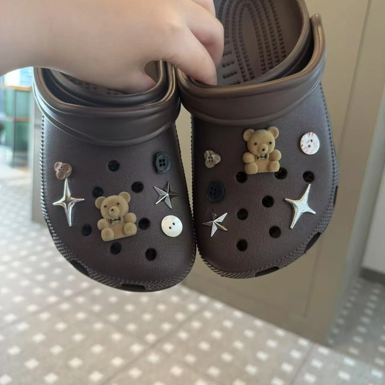 

Little Bear Star Button Series Ins Popular Clogs Jeans Lovely Footwear Decoration Cute Designer Charms Fresh Shoe Accessories