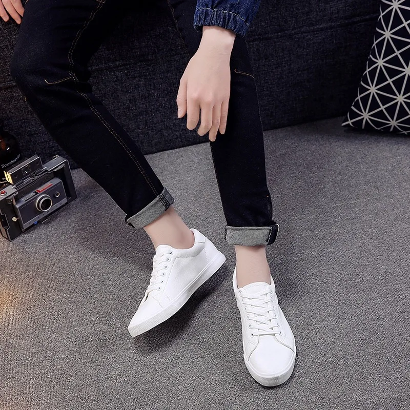 Men\'s Pure White Leather Sneaker Sports Leisure Board Shoes Lace-up Men Shoes Lightweight Comfortable Breathable Walking Sneaker