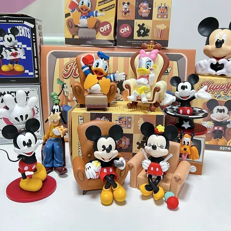 Genuine Disney Friends Happy Gathering Series Blind Box Cute Mickey Mouse Daisy Anime Figurine Model Collection Decor Toys Gift