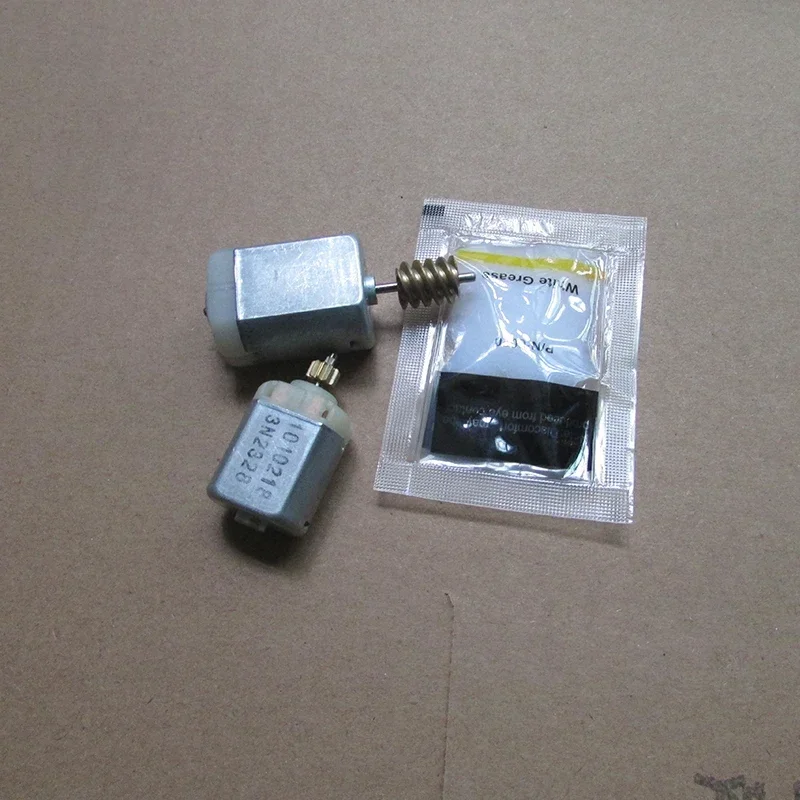 

2pcs Motor Universal Auto Central Door Lock Actuator 280 Motor for Land Rover Jaguar Ford Transit Connect Focus Fusion