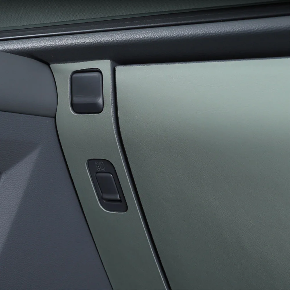 ل BAIC BJ30 2024 2025 صندوق القفازات الركاب شريط حماية تعديل داخلي اكسسوارات الأصلي سيارة اللون الجلود ملصق