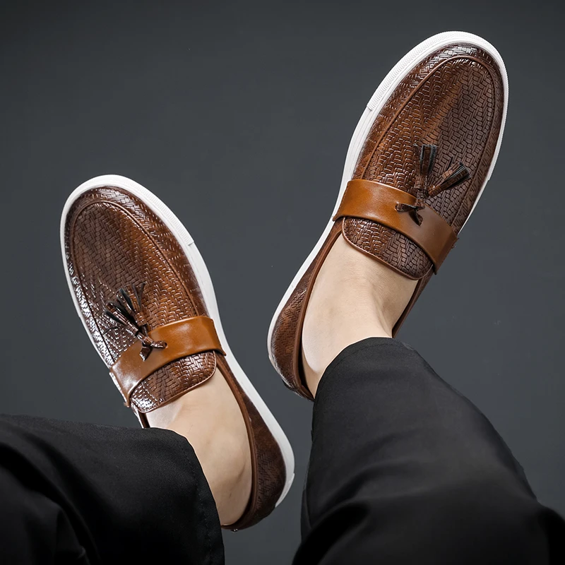 

Men Loafers PU Thick Sole Tassel Decoration Comfortable Men Shoes Sizes 38-48