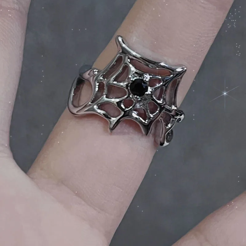 Irregular Black Cross Star Animal Spider Aesthetic Rings For Women Y2K EMO Gothic Ring Grunge Halloween Rave Jewelry Accessories