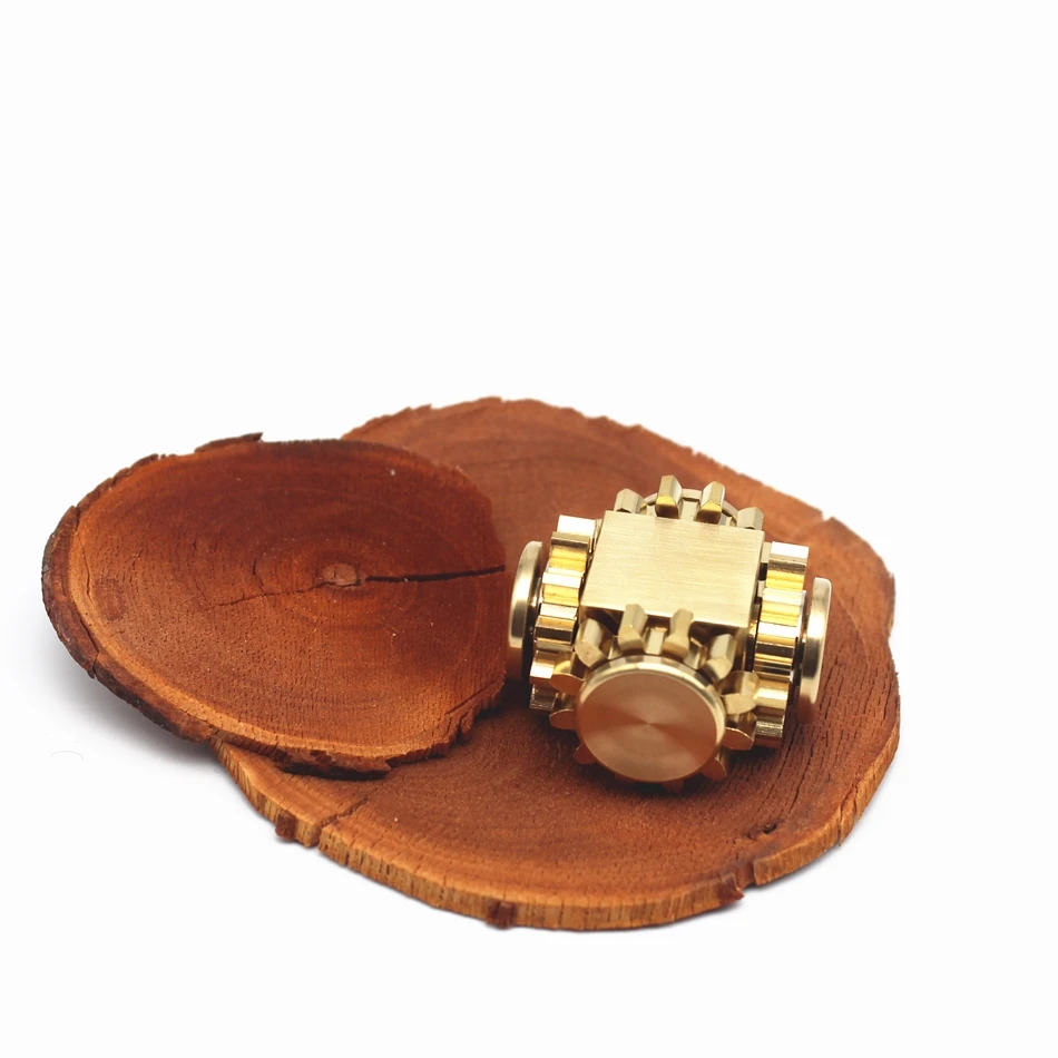 Metal spinner,Fidget spinner,anti-stress Relief Toys لعبة دوارة مضادة للضغط ، لعبة سهام معدنية فيدجيتي دوارة لتخفيف الضغط ، لعبة تخفيف الضغط ، لعبة فيدجيتي المضادة للضغط والقلق ، ألعاب معدنية EDC