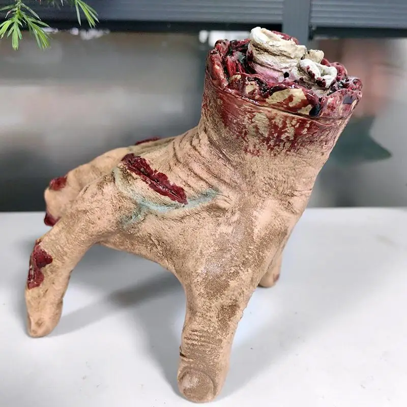 

Realistic Severed Hand Prop Body Parts Bloody Hands For Halloween Terror Realistic Human Body Parts For Themed Haunted Houses