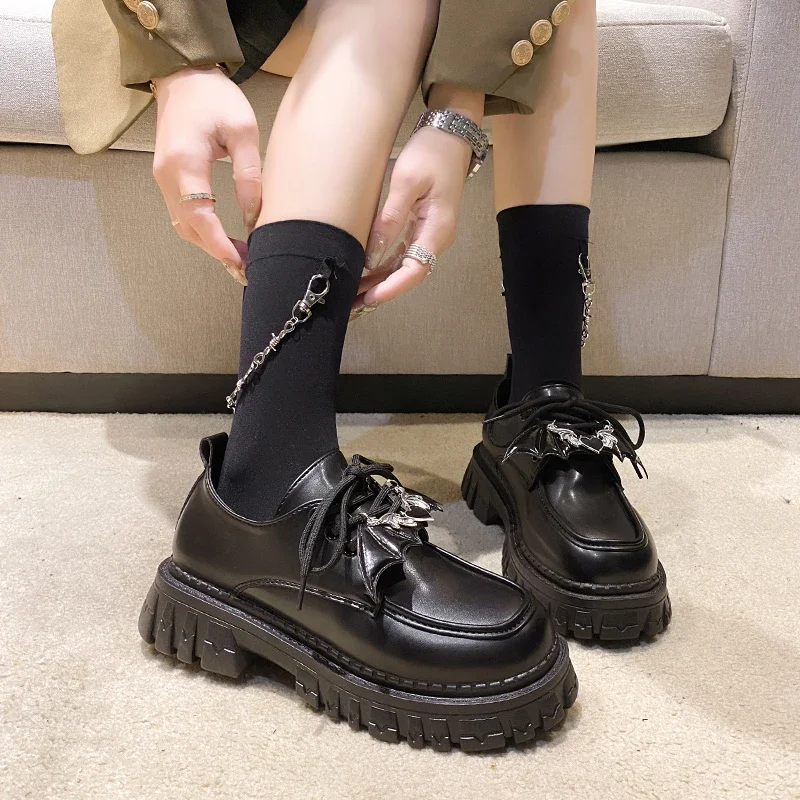 Metal Chain Platform Lolita Gothic Shoes Woman 2023 Spring College Style Patent Leather Pumps Women Japan School Uniform Shoes