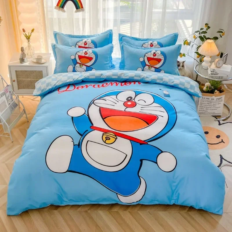 Doraemon Anime Jingle Cat dibujos animados juego de cuatro piezas cómoda funda de edredón sábanas dormitorio infantil ropa de cama Kawaii