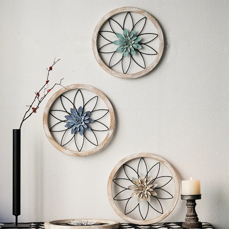 

American country wall decoration, living room entrance retro wall decoration , round wooden frame flower wall decoration