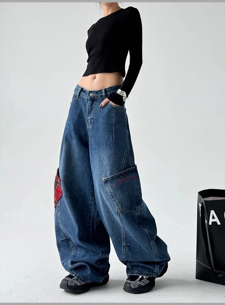 Women's Blue Contrasting Plaid Pocket Splicing Scimitar Jeans Street American 2025 New Wide-Leg Large Pocket Work Pants Trendy