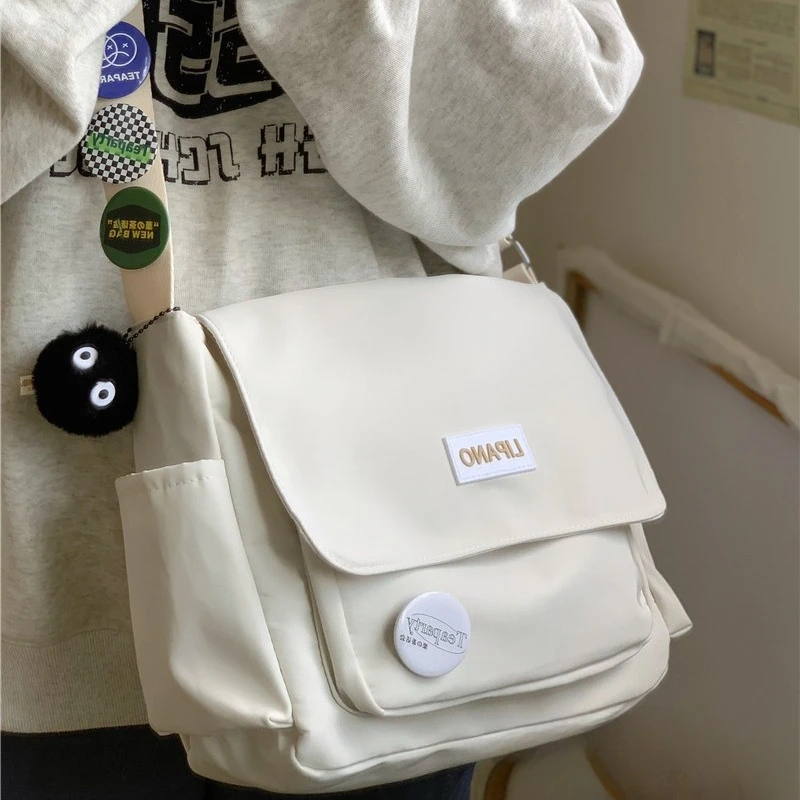 

Japanese Style Harajuku Messenger Bag - Unisex Retro College Backpack, Casual Shoulder Mailman Bag for Students, Men & Women