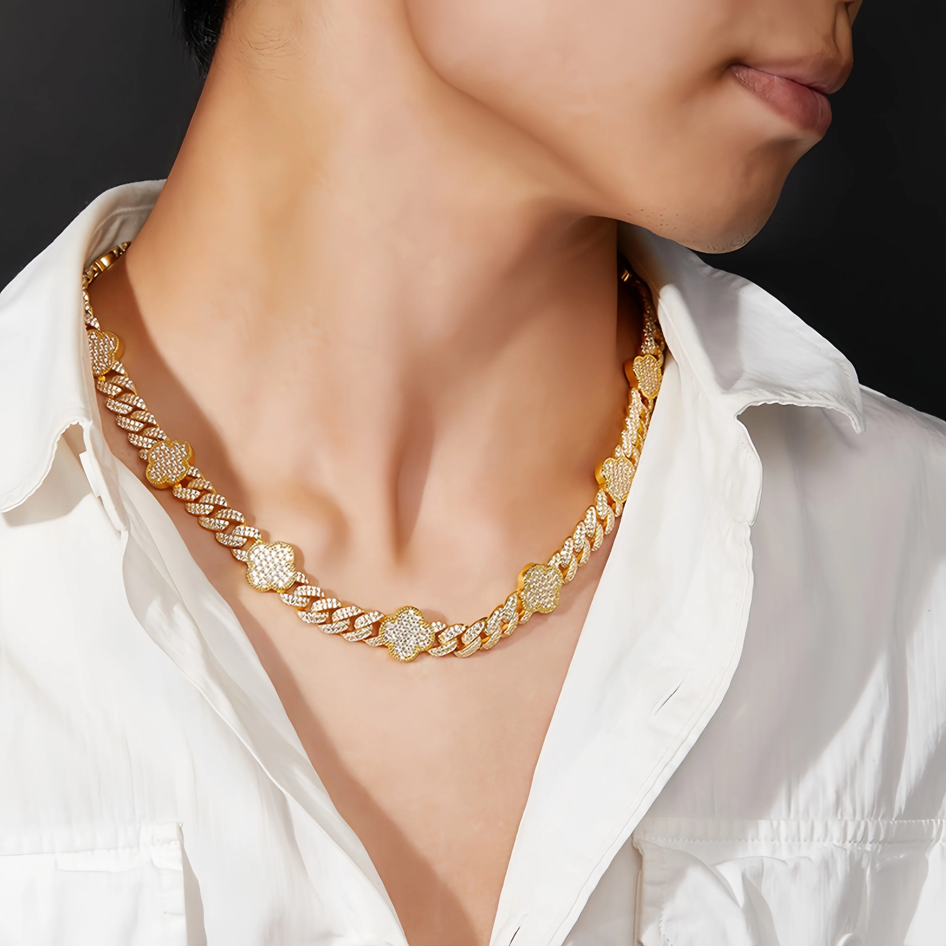 

Veeie Veein Элитный бренд S925 Серебро в стиле хип-хоп с бриллиантами Модное ожерелье с муассанитом четырехлистного клевера Универсальные ювелирные изделия