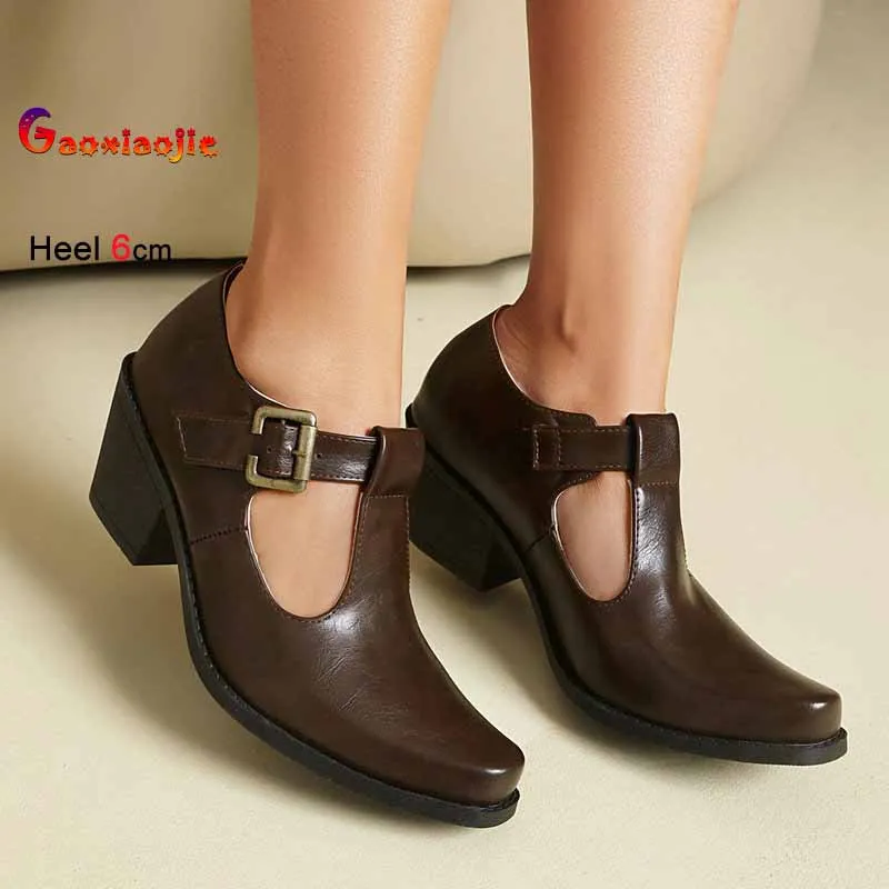 

Женские туфли-лодочки на толстом высоком каблуке 6 см, весна-осень 2026, винно-красные, с квадратным носком, ремешком на щиколотке и Т-образной пряжкой, повседневные