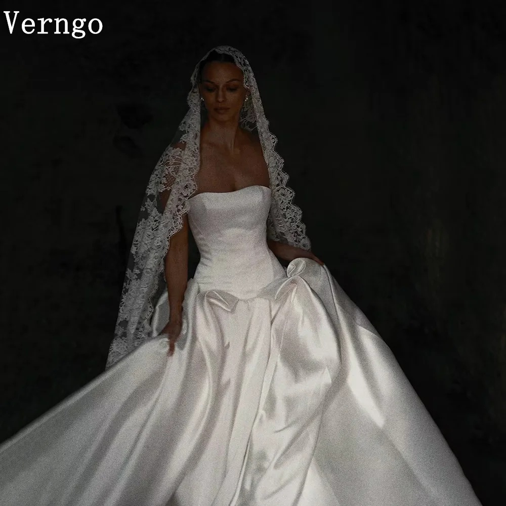 

Verngo lvory Satin Pleated Simple Wedding Dress Strapless A Line Bone Bridal Gowns Maxi Prom Bride Dress Customized