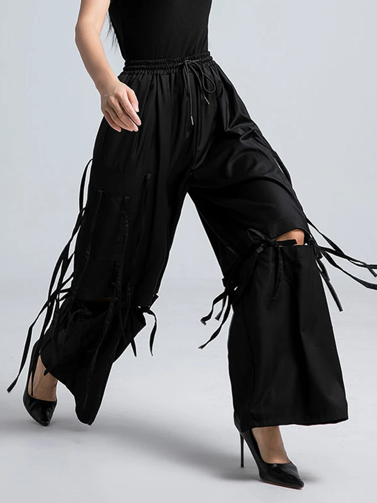 EAM Black High Elastic Waist Lace-up Hollow Out Ankle Length Pants New Trousers Women Fashion Tide Spring Autumn 2025 31A0986