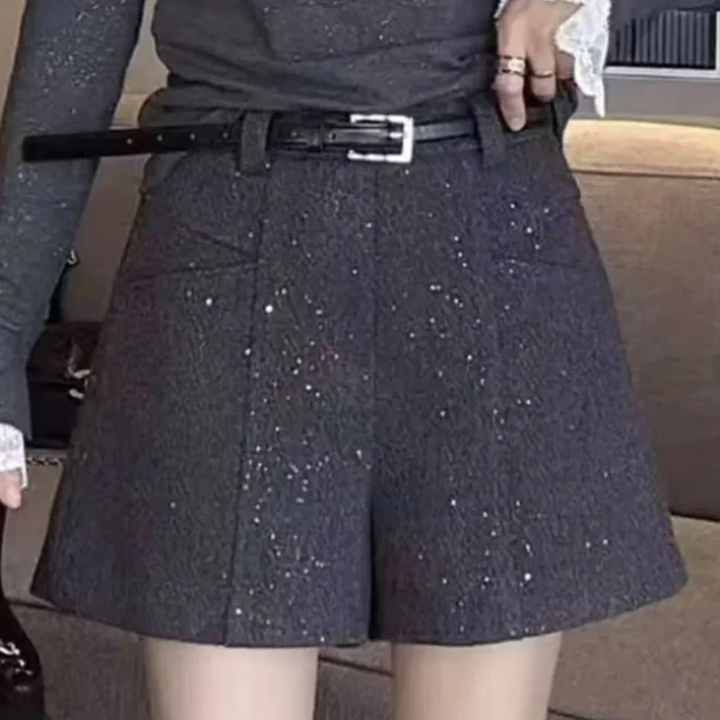 Outono e inverno novos shorts casuais para mulheres emagrecimento e emagrecimento pernas largas ligeiramente elástico e engrossado todos os jogos