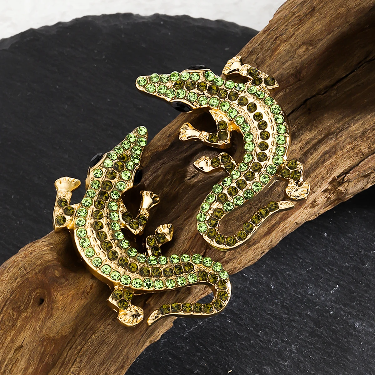 Vedawas Elegant Colorful Rhinestone Alligator Earrings,Vintage Cute Lizard Gecko Party Banquet Animal Women Accessories