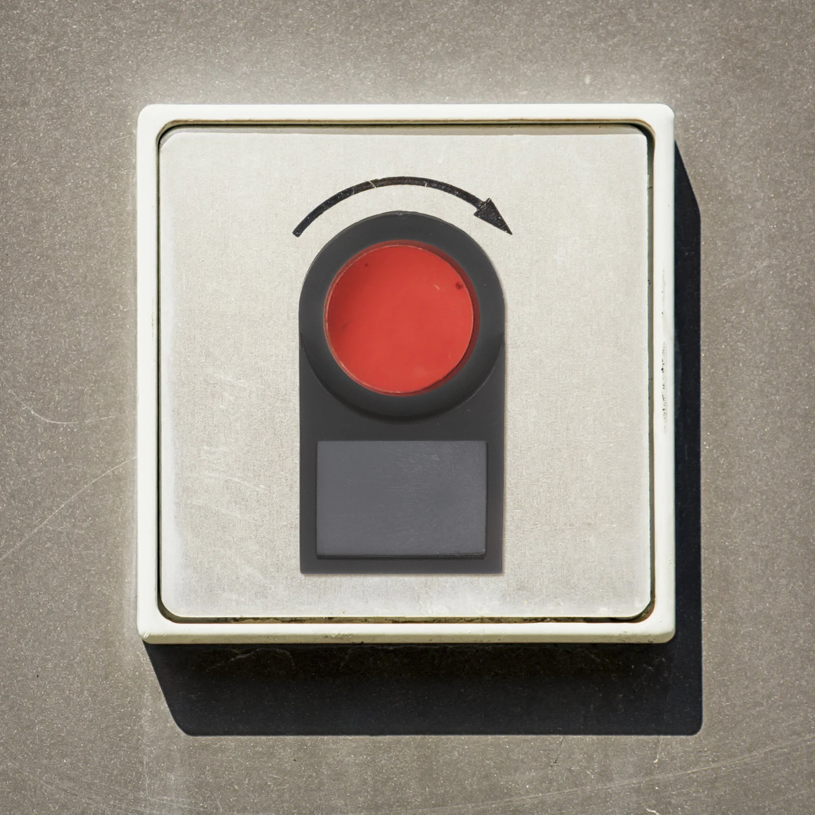 

50pcs Switch Sign 25x17mm Plastic Announcement Board Back Button Label Power Indicator Compact Easy Installation