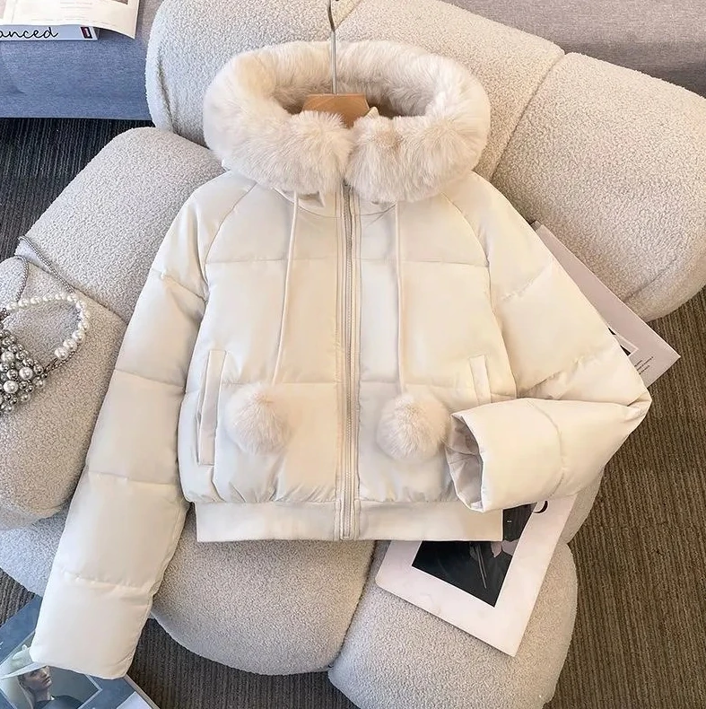 

2025 Women's Winter Short Parkas Big Fur Collar Fleece Lining Outerwear Student Warm Casu Fashion Hooded Down Cotton Coat