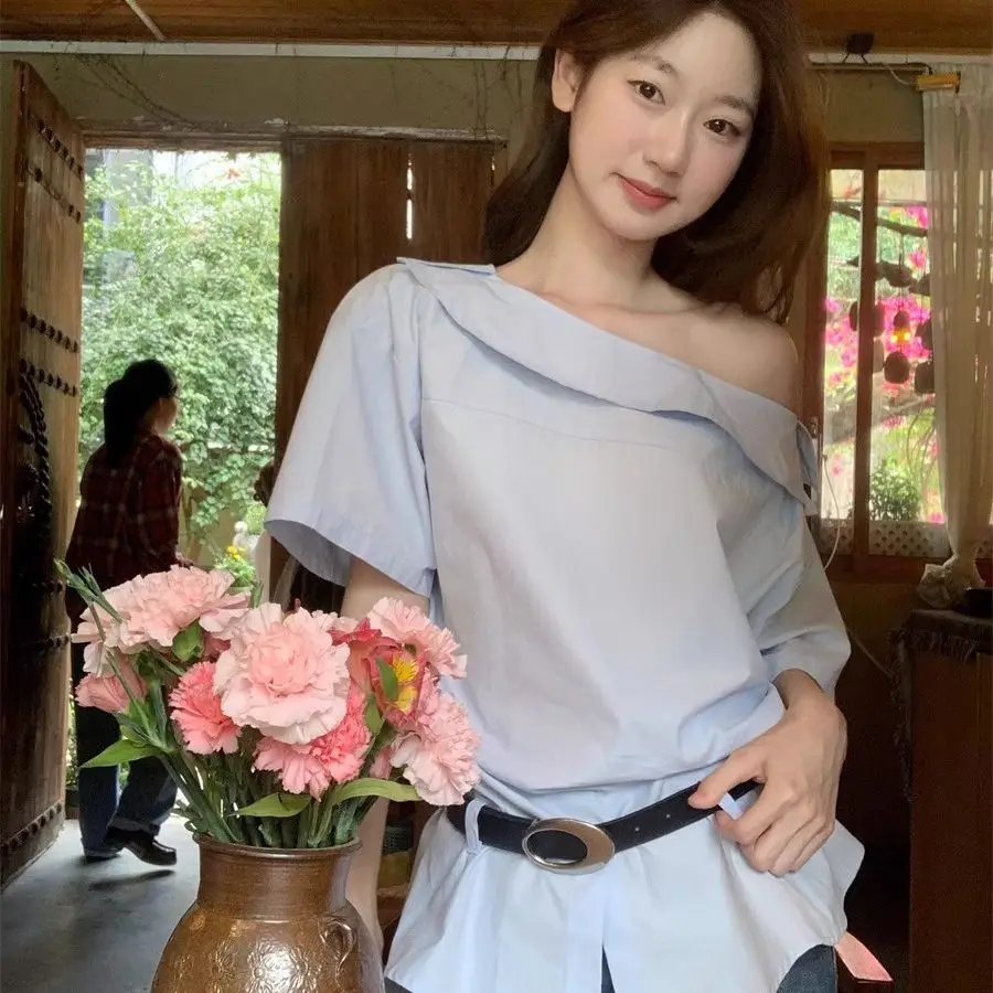 Chemises femmes Organza Rose Appliqué lanterne manches Peplum Fit carité Gala romantique Blouse femmes sophistiquées événements spéciaux