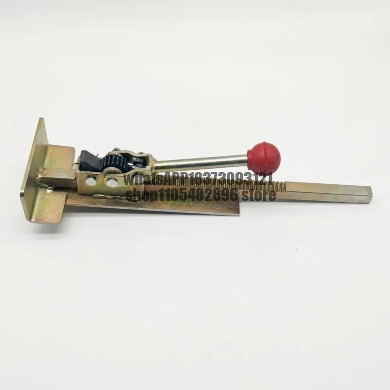 Wood floor installation tools Floor paving Solid wood composite strengthening tools Pull back hook Steel hook Tension hook