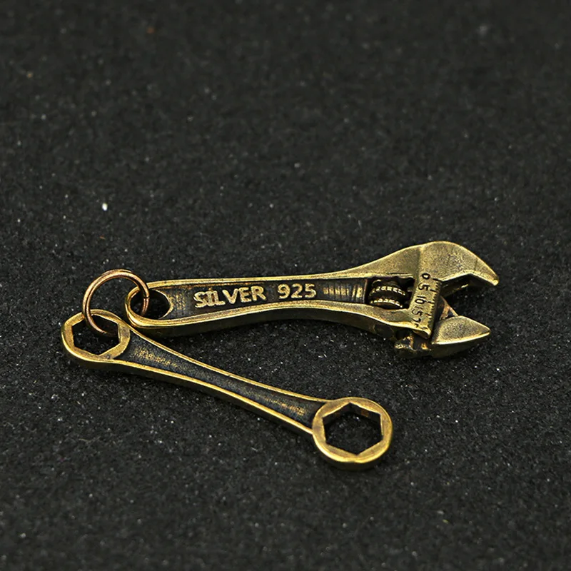 Vinatge Solid Brass Wrench Key Chain Pendant Handmade Pure Copper Mini Spanner Keychains Pendants Motorcycle Car Tool Key Rings - view 4